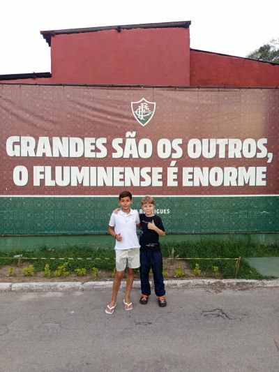 Sonho que começa na base: dois atletas do departamento competitivo do Bola na Rede são avaliados pelo Fluminense